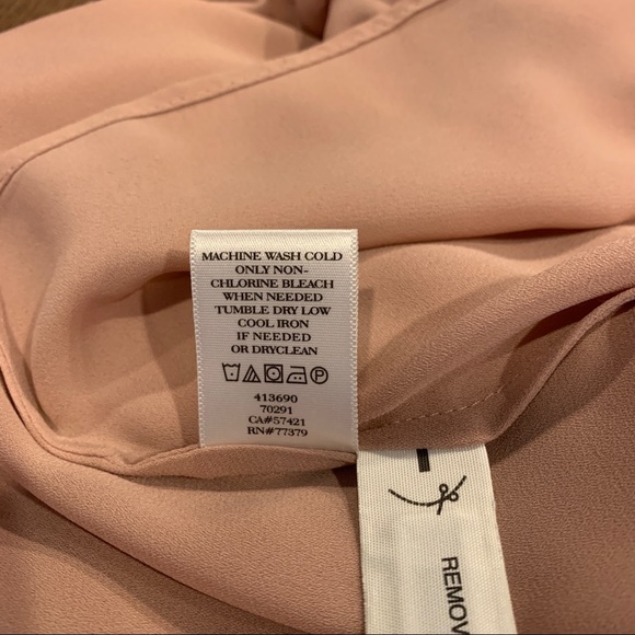 ANN TAYLOR :: Ruffled Shell Soft Cameo Size M - Picture 7 of 8